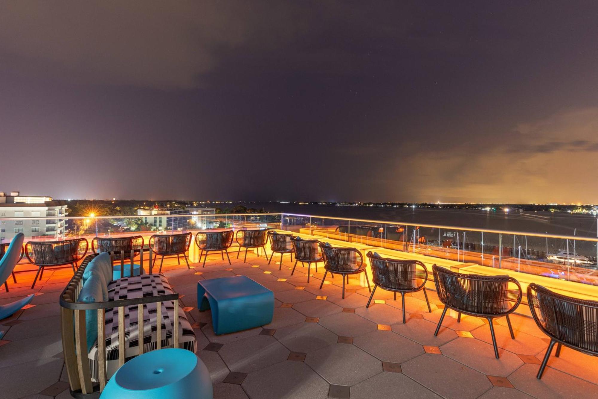 Springhill Suites By Marriott Bradenton Downtown/Riverfront Экстерьер фото